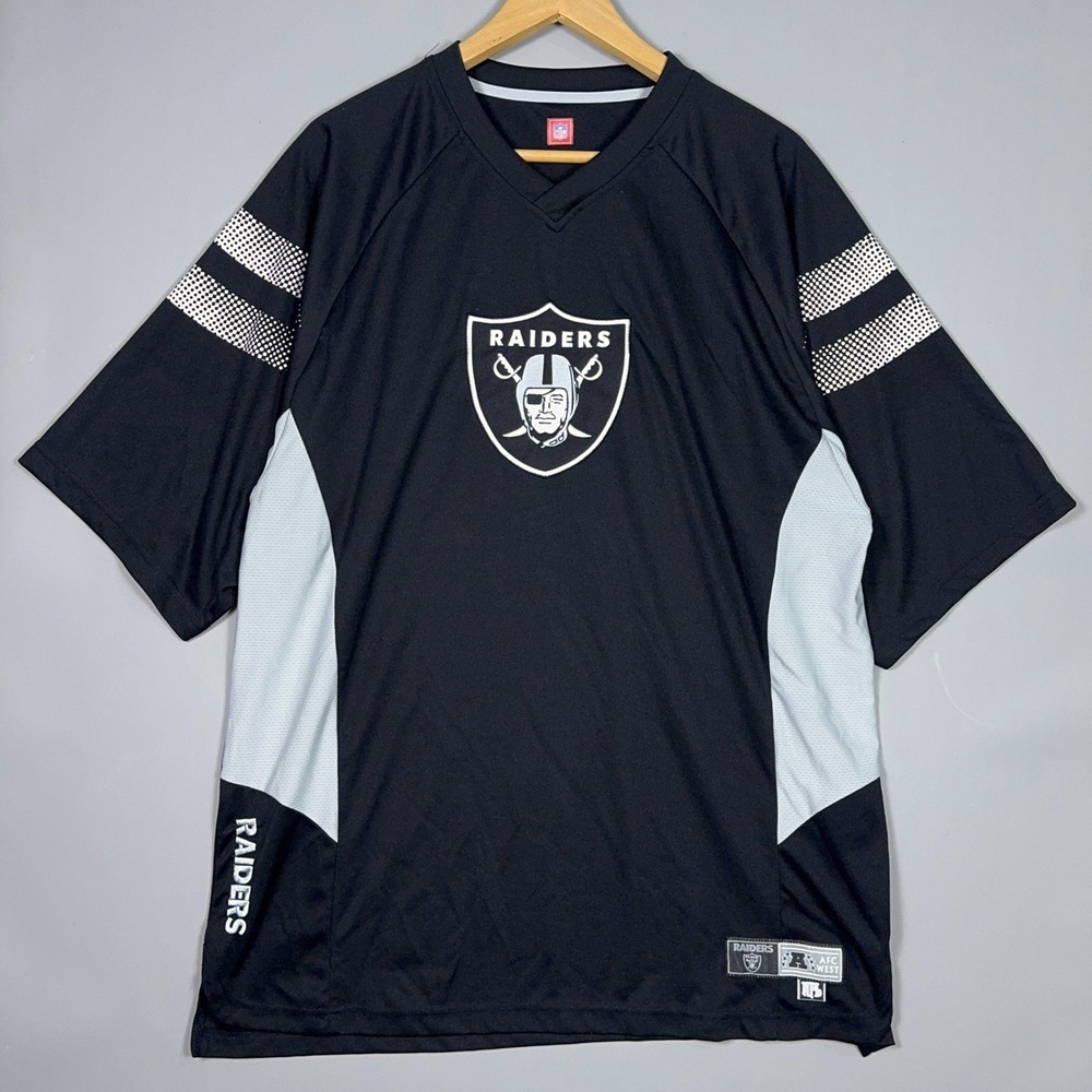 NFL Oakland Raiders V-Neck Jersey Mens Size XL Polyester Black Gorpcore